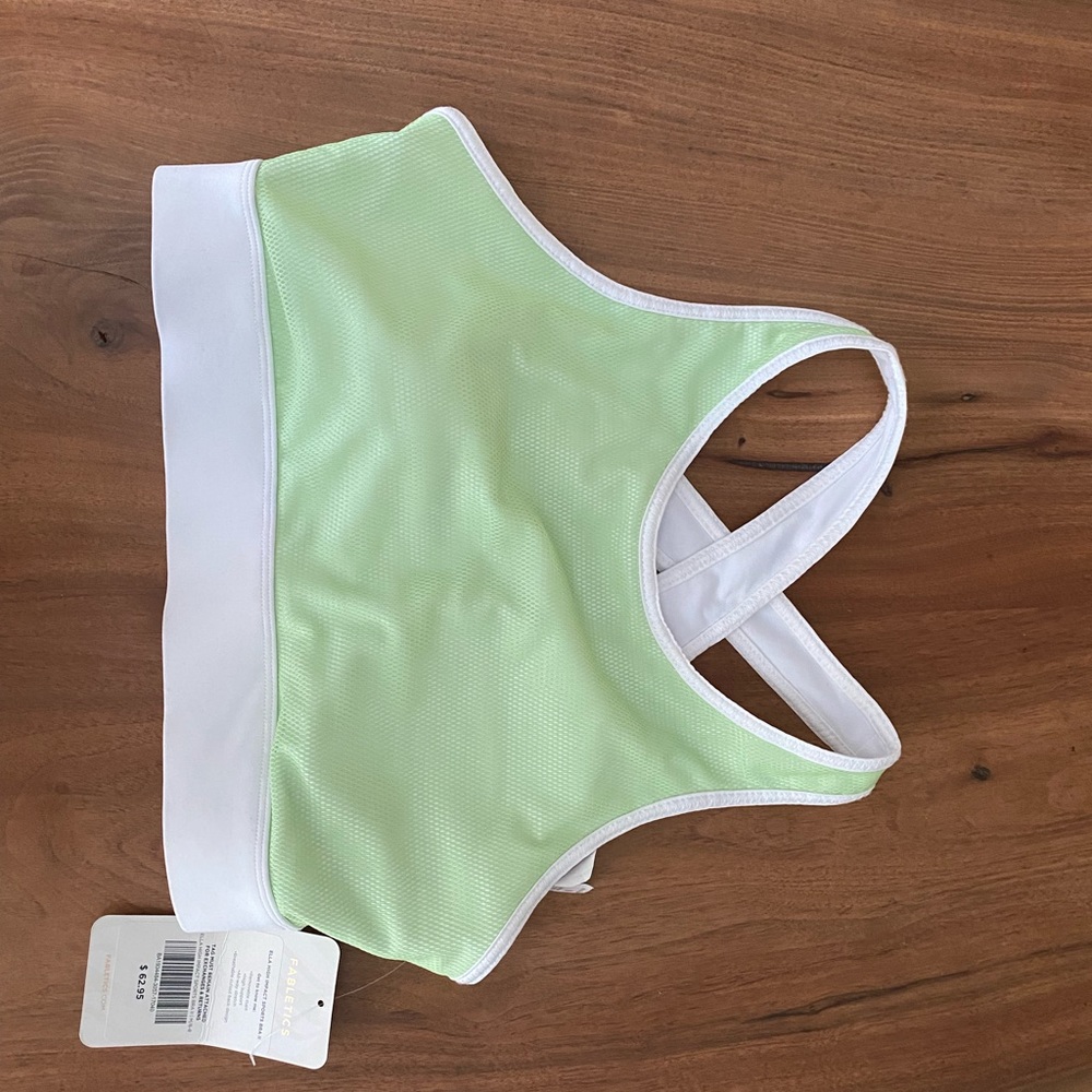Light green sports bra NWT